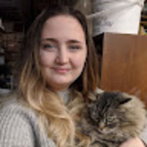 Meet your Posher, Angela